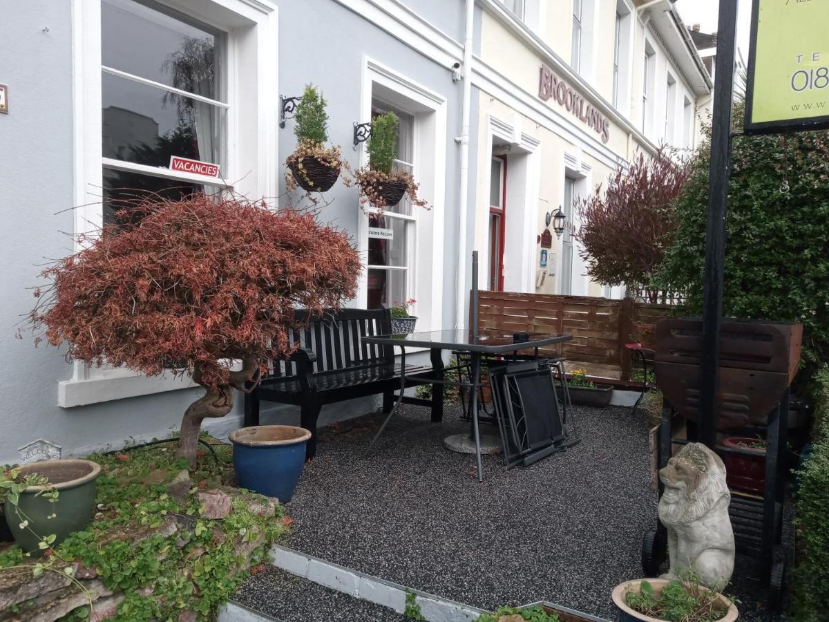 Lawnswood Guest House Торки Екстериор снимка